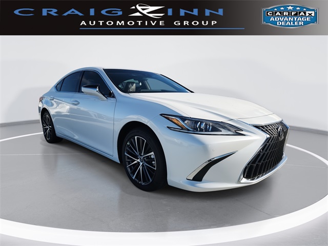 2025 Lexus ES 350's photo