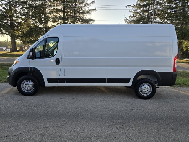 2025 Ram ProMaster 2500 photo 2