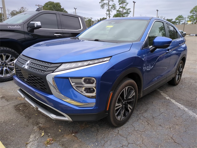 2024 Mitsubishi Eclipse Cross SE photo 3