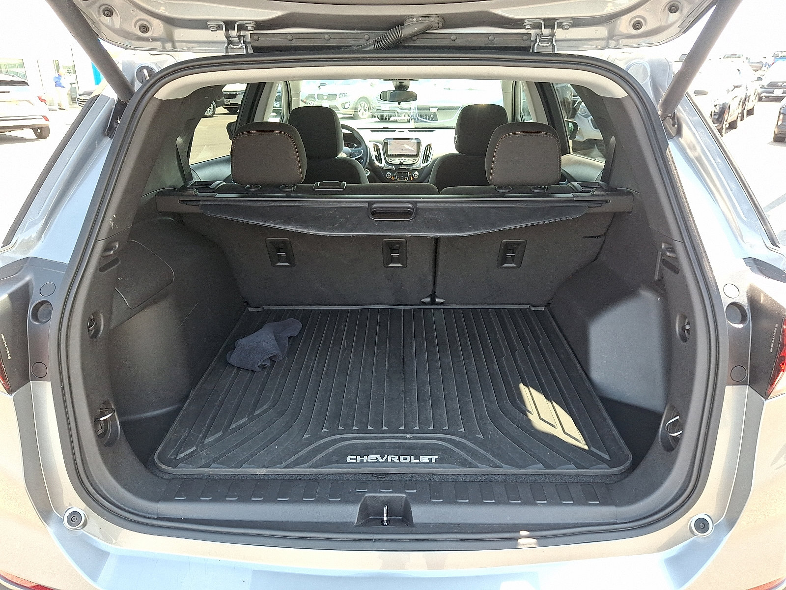 2024 Chevrolet Equinox LT photo 25