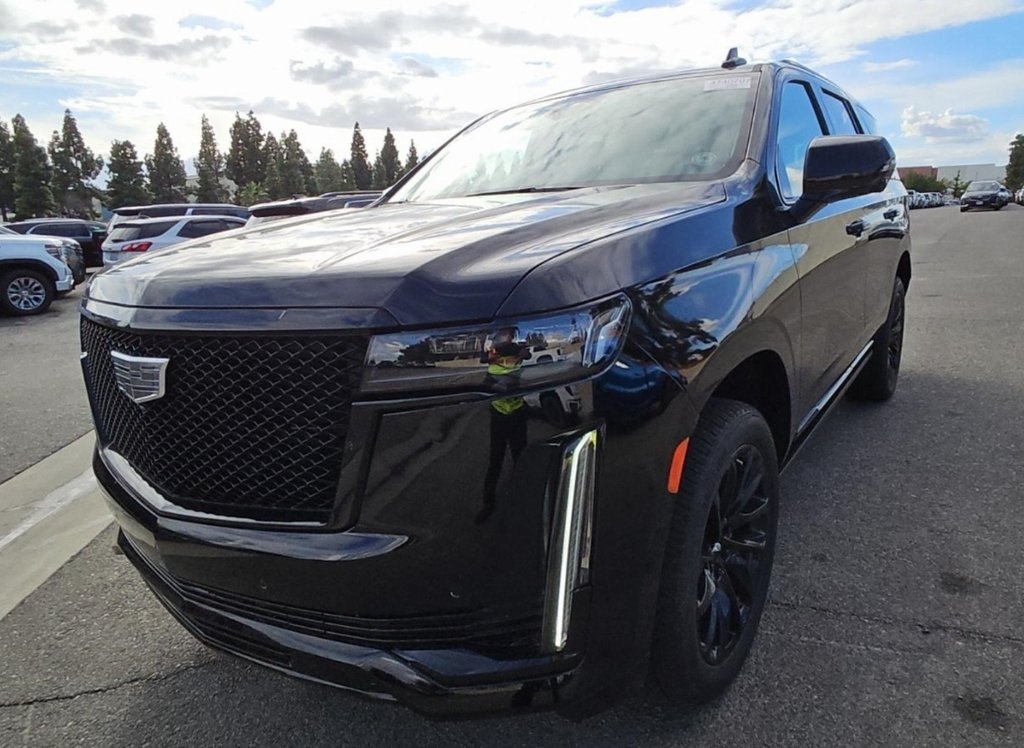 2023 Cadillac Escalade Sport Platinum's photo