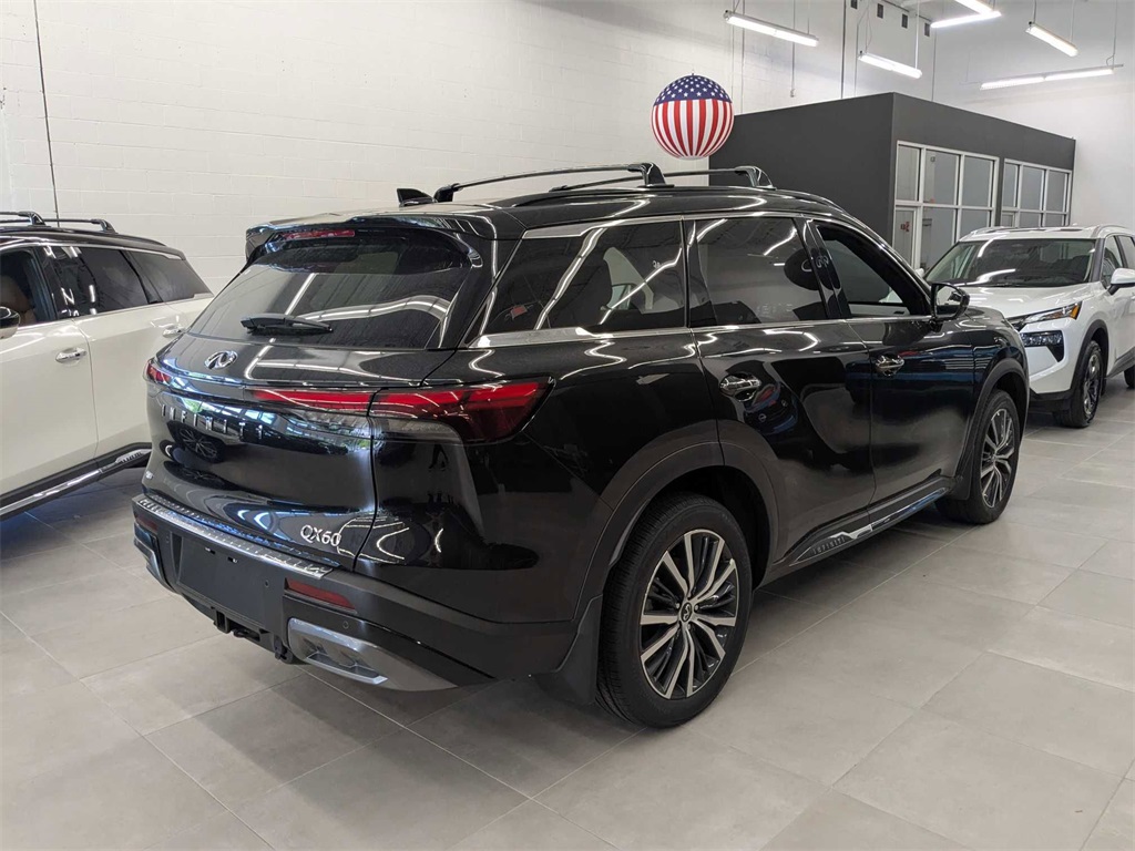 2025 Infiniti QX60 Autograph photo 3