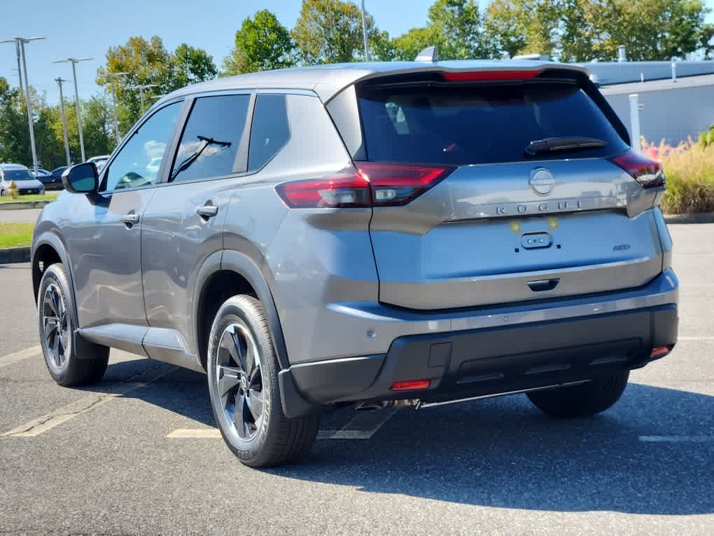 2026 Nissan Rogue SV photo 4