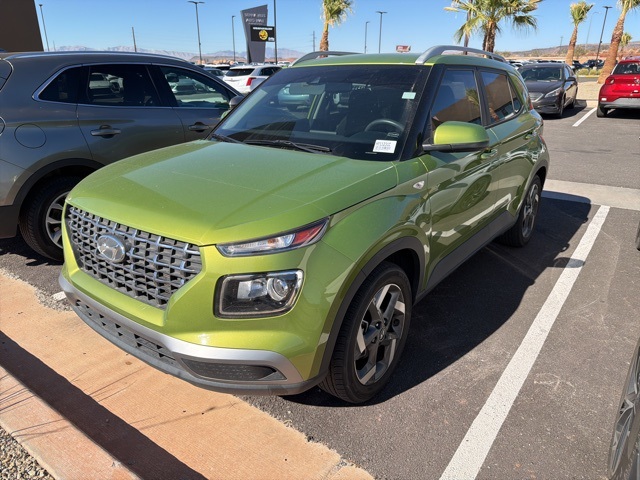 2022 Hyundai Venue SEL