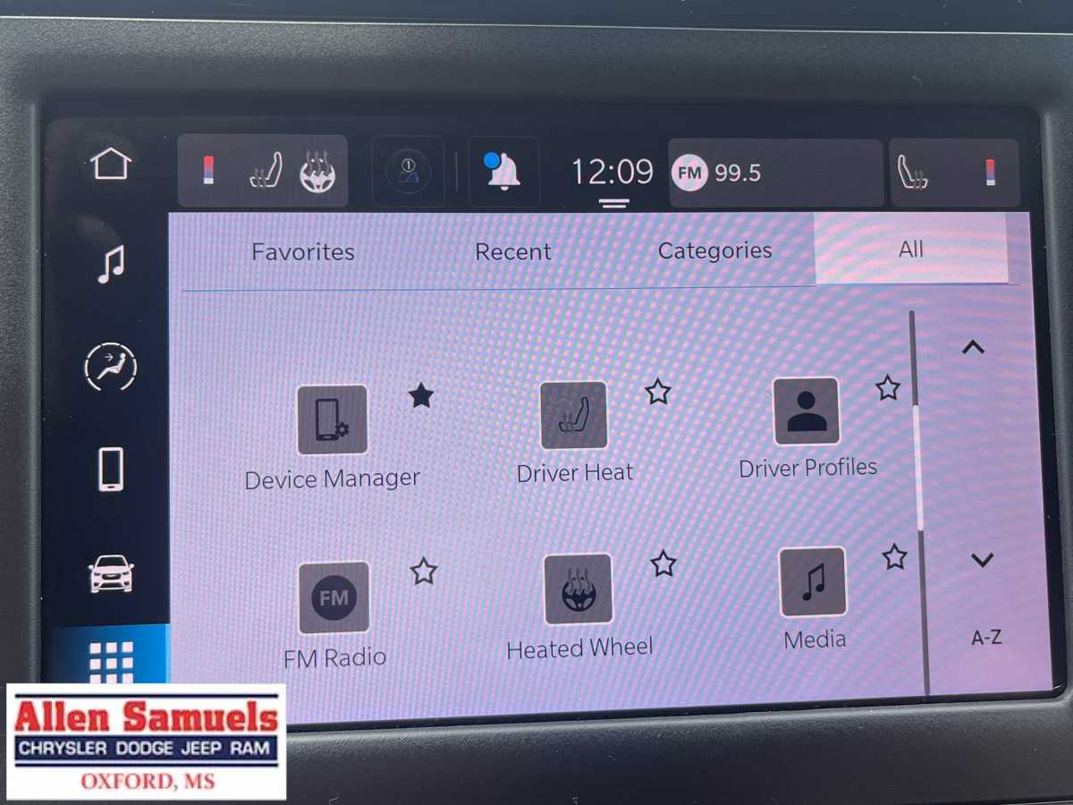 2023 Chrysler Voyager LX photo 35