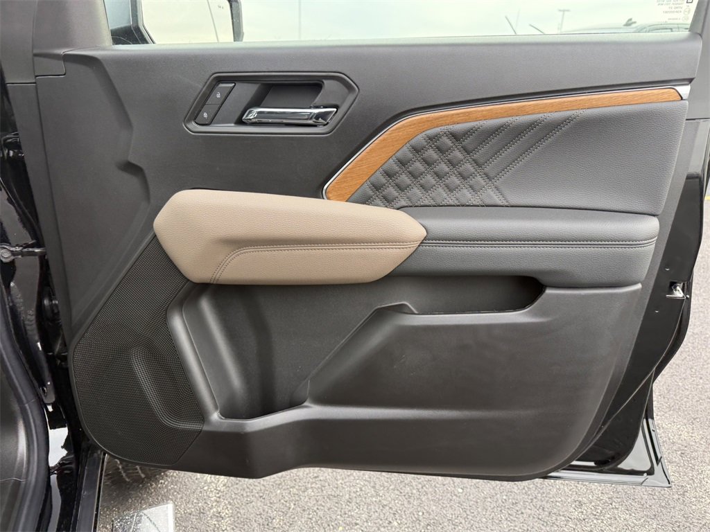 2026 GMC CANYON - Image 36