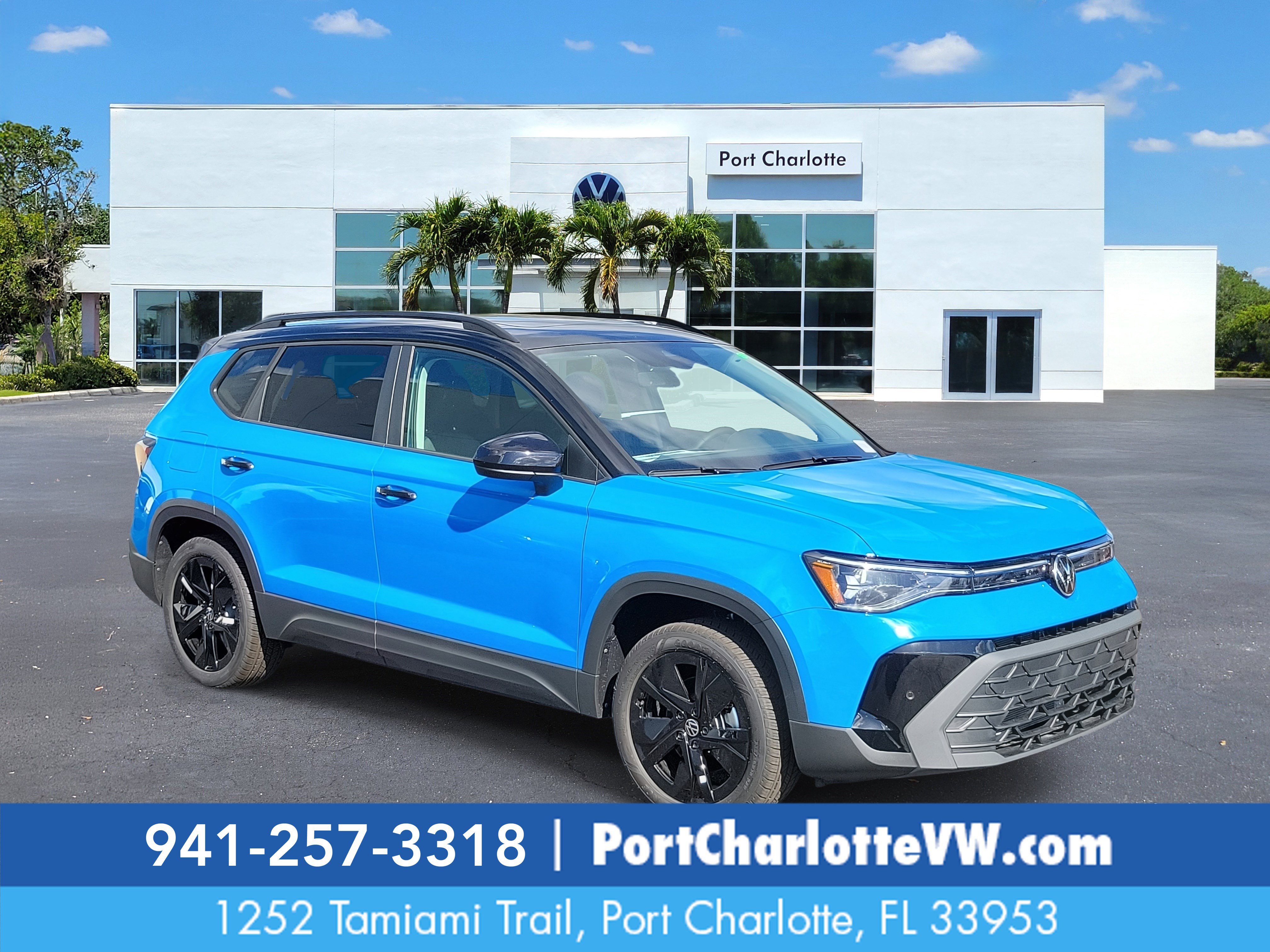 2026 Volkswagen Taos SE Black's photo