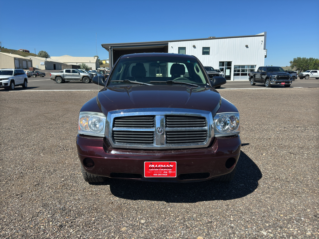 Used 2005 Dodge Dakota SLT with VIN 1D7HW42N75S224451 for sale in Havre, MT
