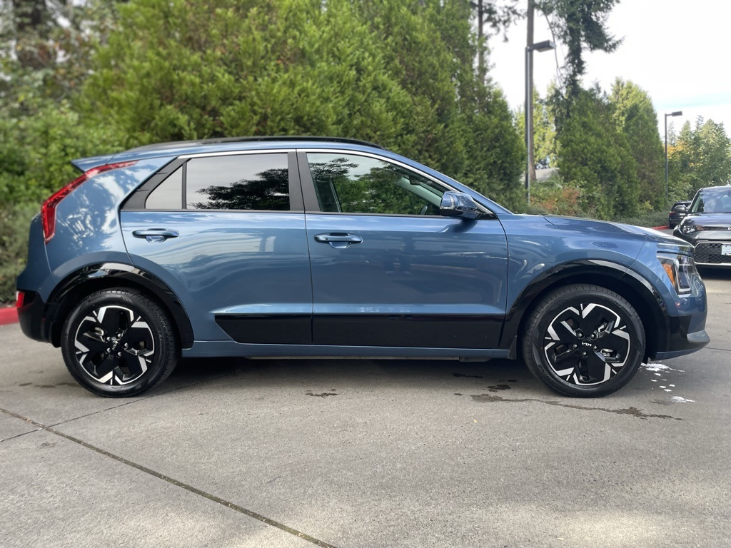 2024 Kia Niro EV Wind photo 3
