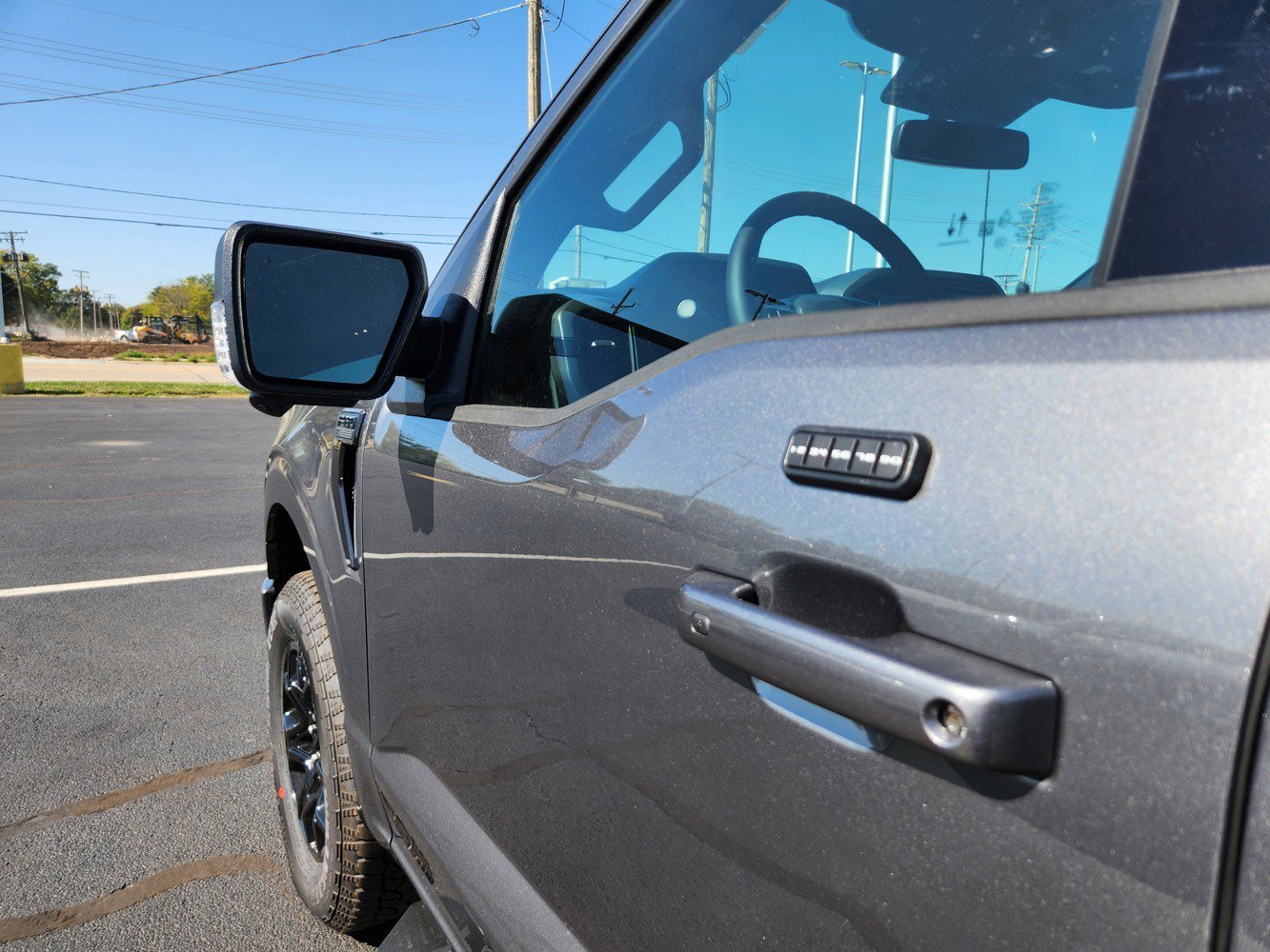 2025 Ford F-150 XLT photo 24