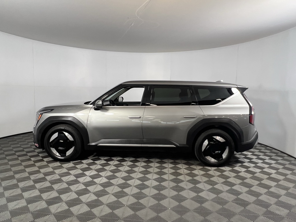 2024 Kia EV9 Light Long Range photo 5