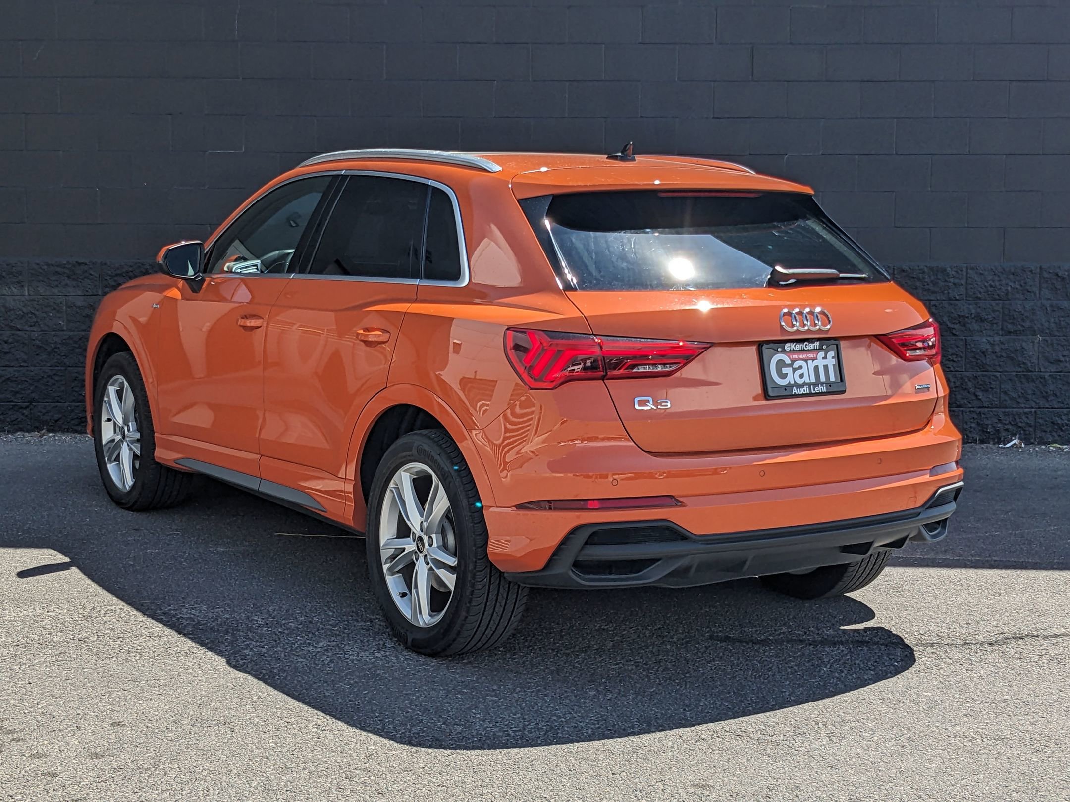 2024 Audi Q3 S line Premium Plus photo 3