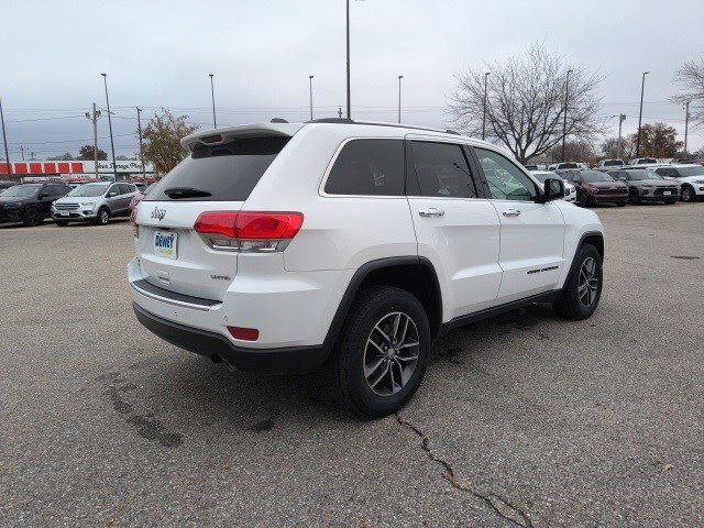 2017 Jeep Grand Cherokee Limited photo 4