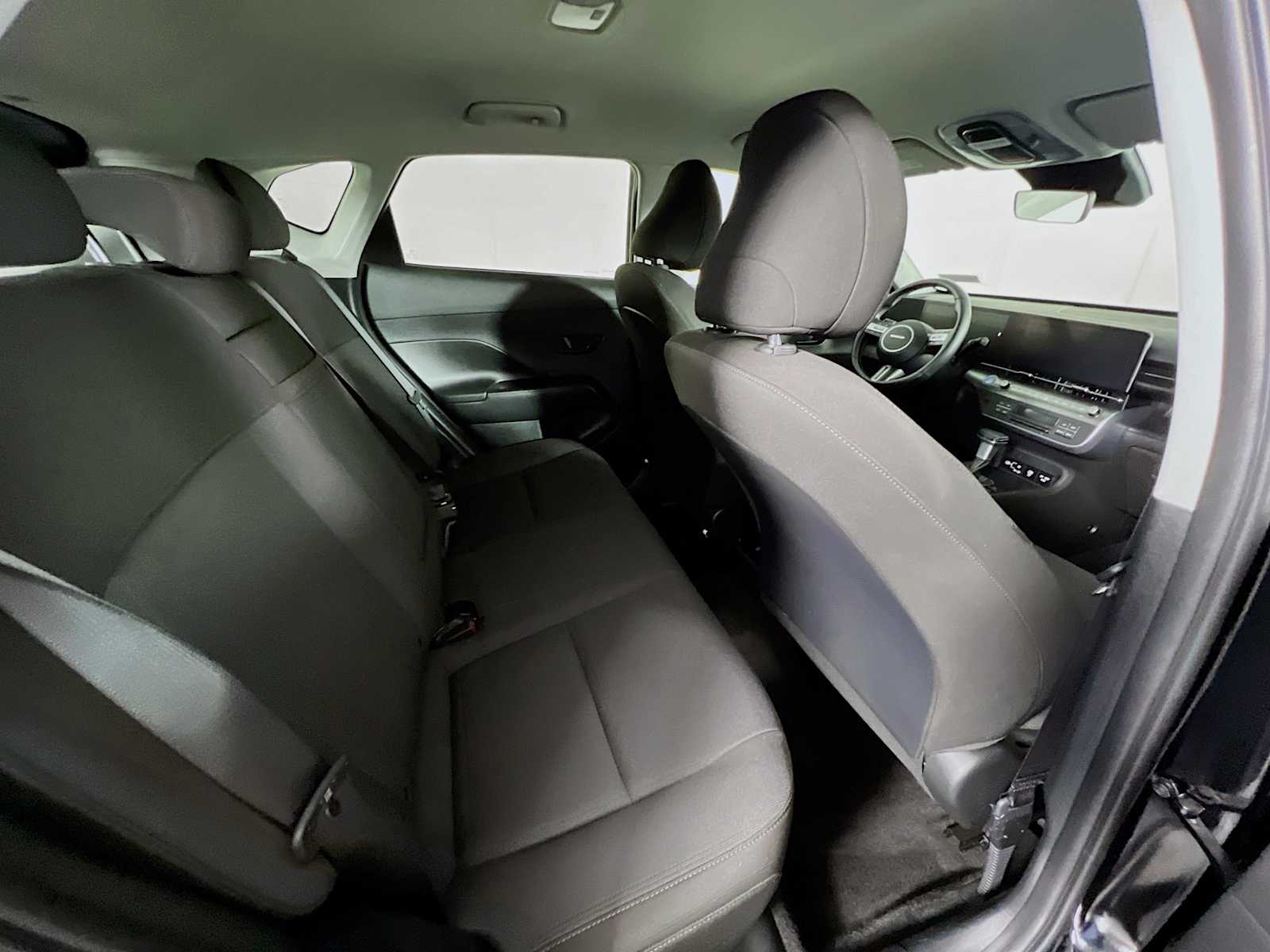 2024 Hyundai Kona SEL photo 23