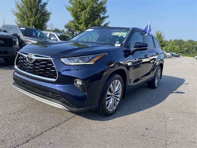 2021 Toyota Highlander Platinum photo 11