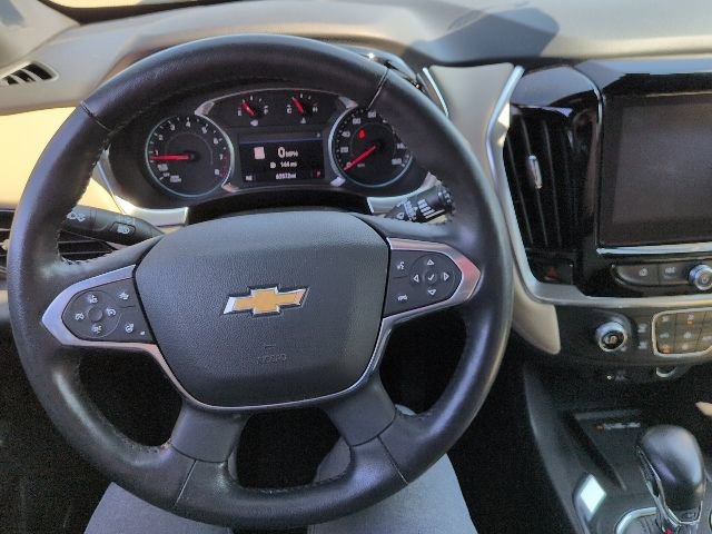 2022 Chevrolet Traverse Leather photo 10