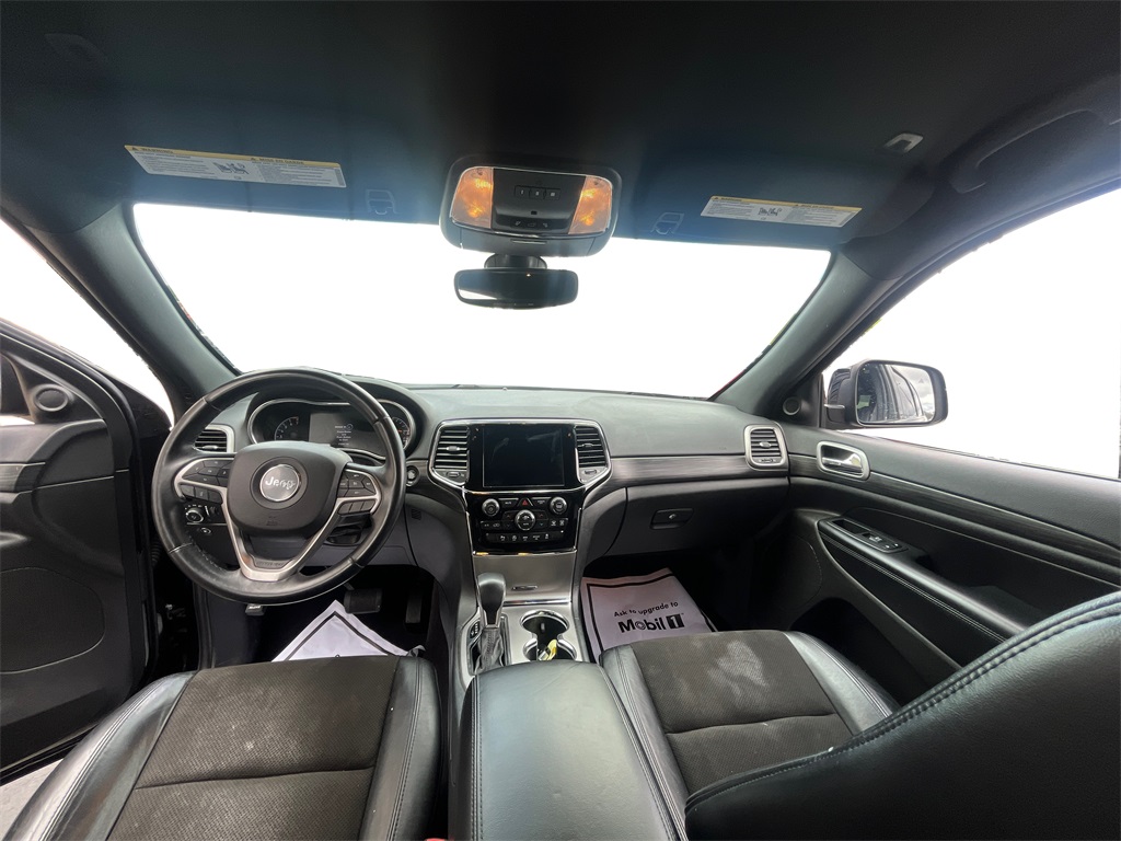 2019 Jeep Grand Cherokee Altitude photo 3