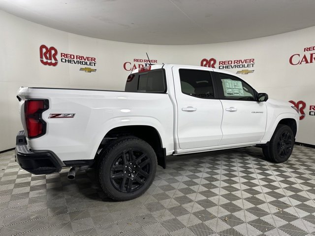 2025 Chevrolet Colorado Z71 photo 5
