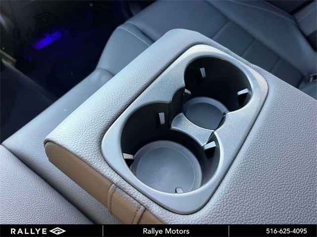2025 Mercedes Benz GLE 350 4MATIC photo 10