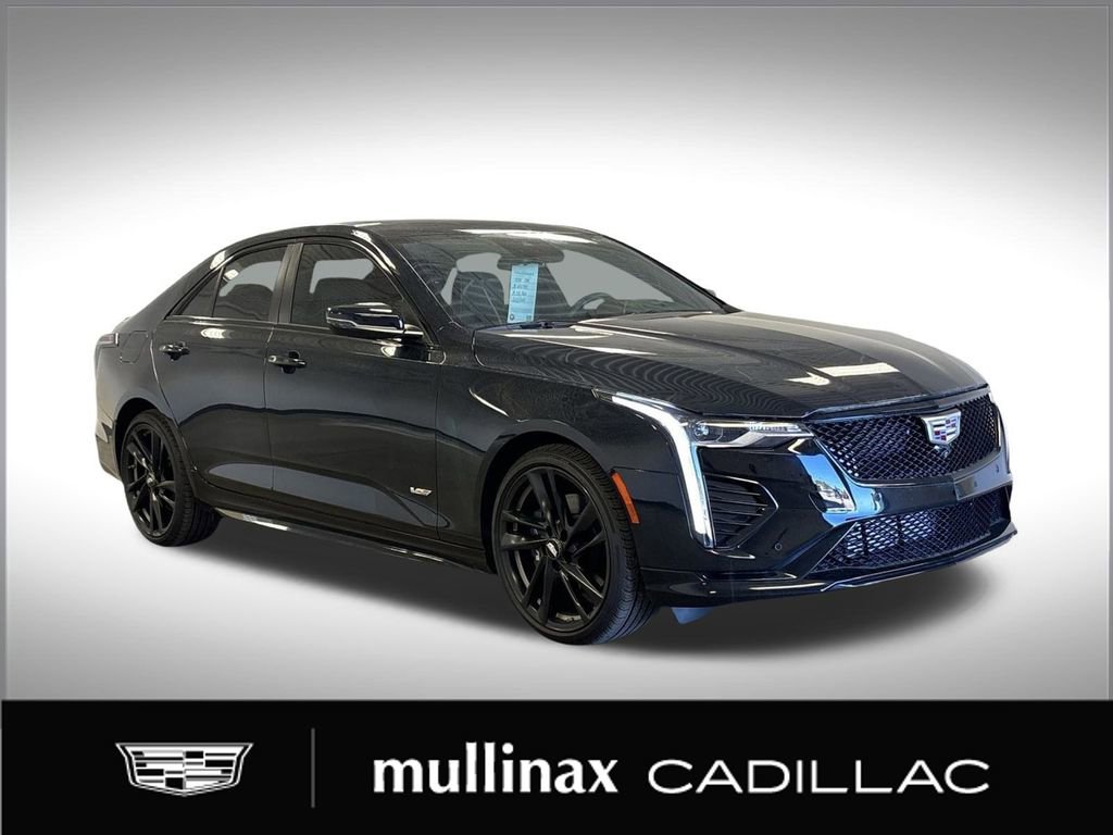 2024 Cadillac CT4