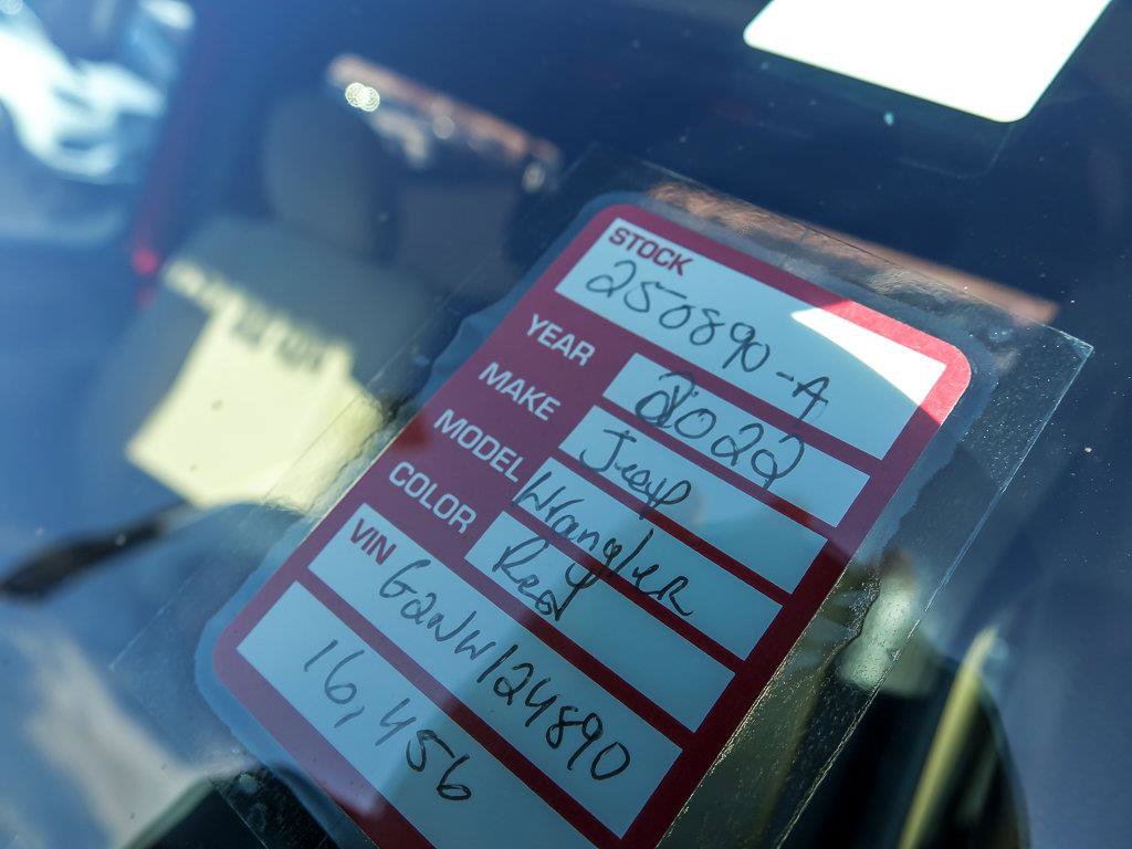 2022 JEEP WRANGLER - Image 29