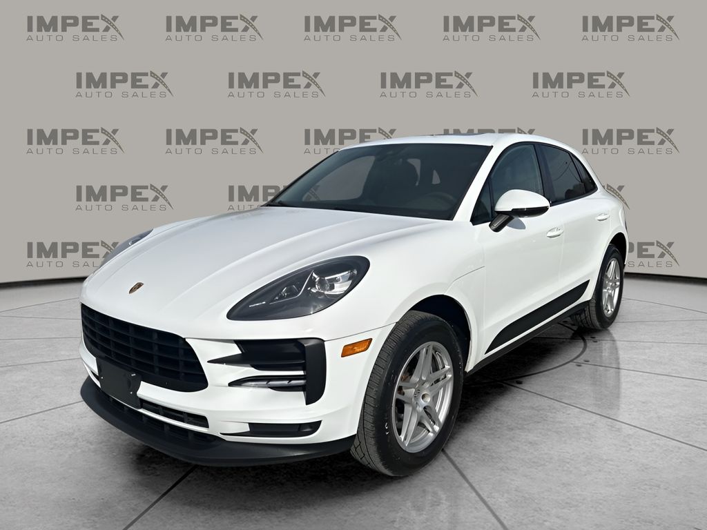 2021 Porsche Macan Standard's photo