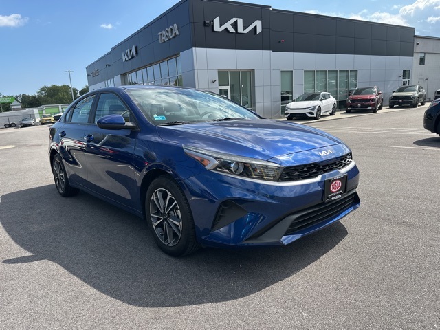 Used 2022 Kia FORTE LXS with VIN 3KPF24AD0NE443390 for sale in Cranston, RI