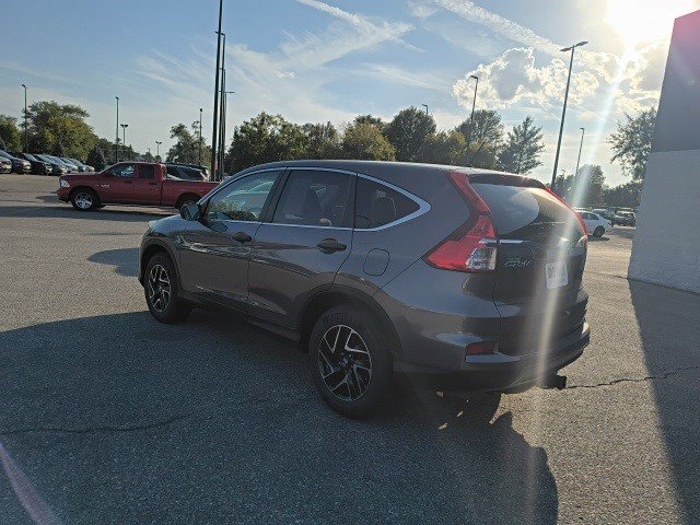 2016 Honda CR-V SE photo 3
