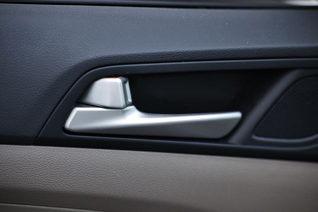 2020 Hyundai Tucson Sport photo 15
