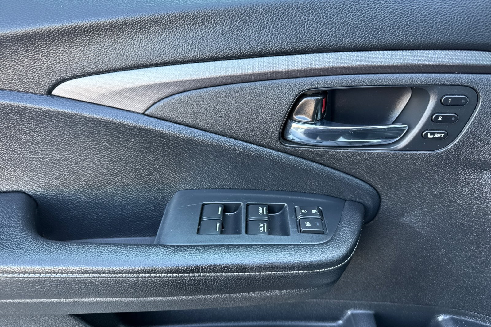 2022 Honda Ridgeline RTL-E photo 10