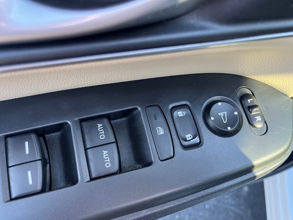 2019 Honda CR-V EX-L photo 4