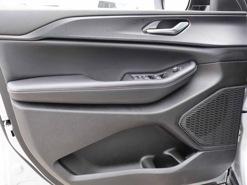 2023 Jeep Grand Cherokee Laredo X photo 20