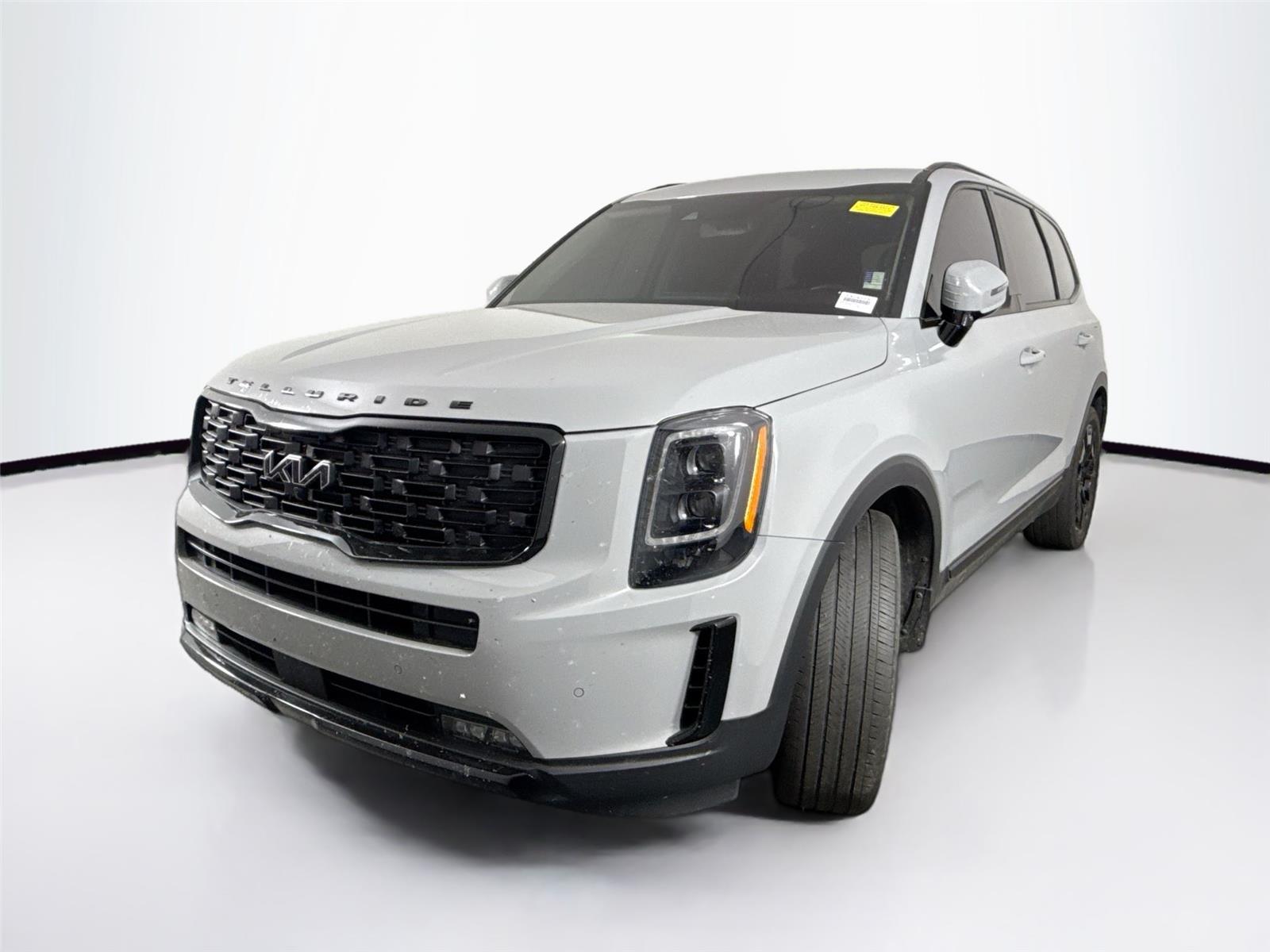 2022 Kia Telluride SX Nightfall Edition photo 2