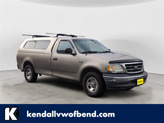 2003 Ford F-150 XL's photo