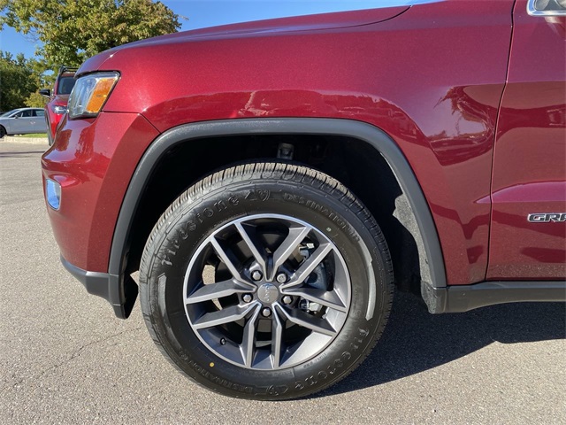 2018 Jeep Grand Cherokee Limited photo 2