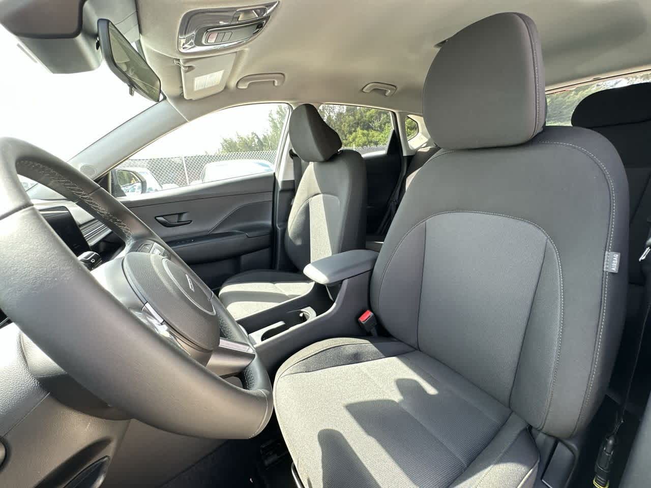 2026 Hyundai Kona SEL photo 12