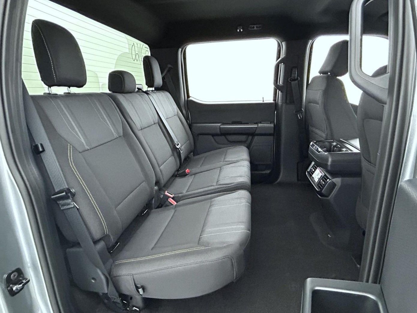 2025 Ford F-150 STX photo 18