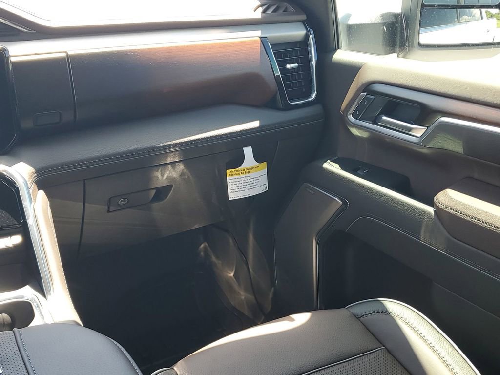 2025 Gmc Sierra 2500 HD Denali photo 8