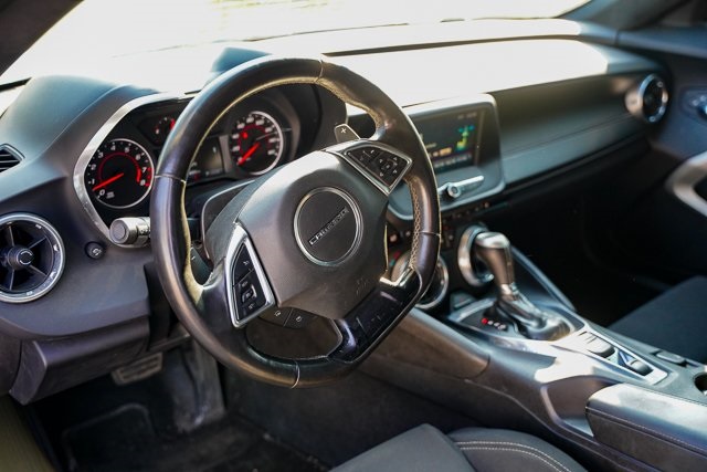 2016 Chevrolet Camaro 1LT photo 10