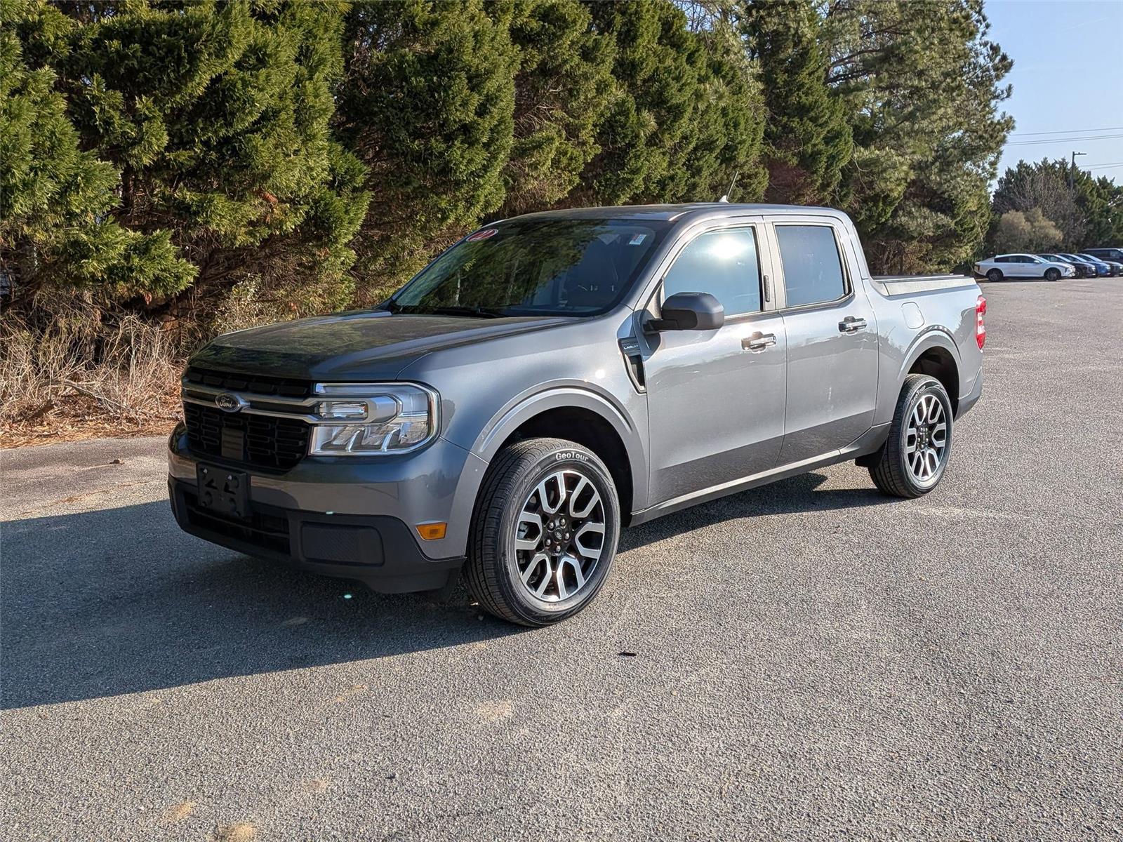 2022 Ford Maverick Lariat's photo