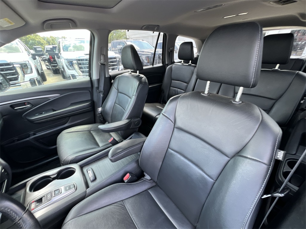 2021 Honda Pilot Special Edition photo 12