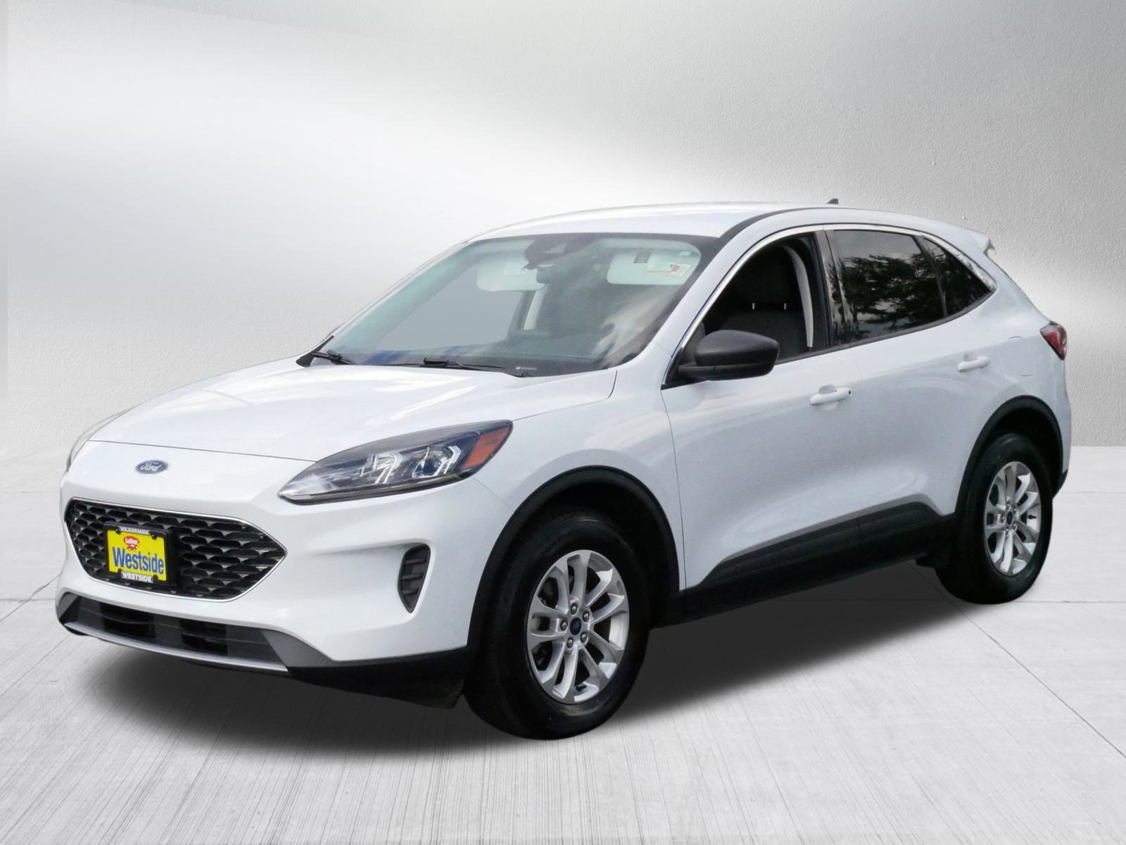 2022 Ford Escape SE photo 3
