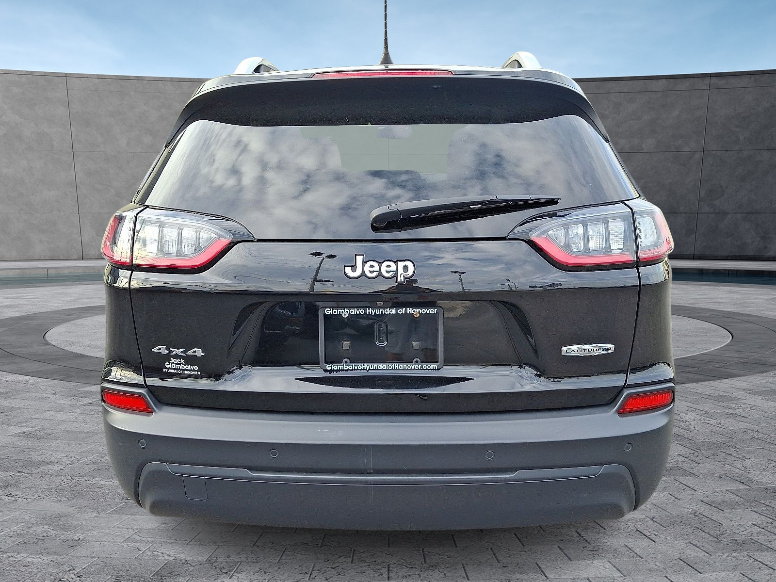 2020 Jeep Cherokee Latitude photo 4