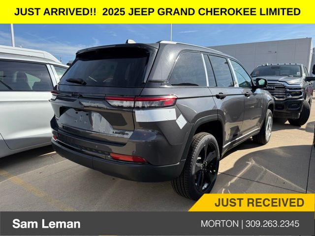 2025 Jeep Grand Cherokee Limited photo 4