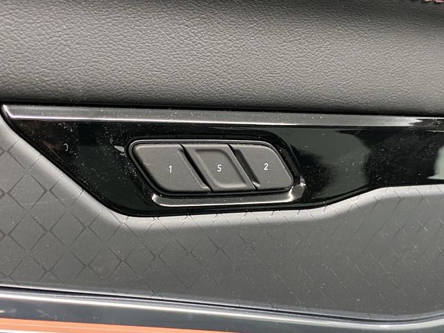 2025 Jeep Wagoneer S Limited photo 25