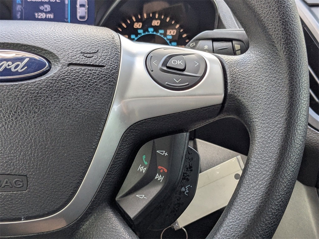 2014 Ford Escape S photo 21