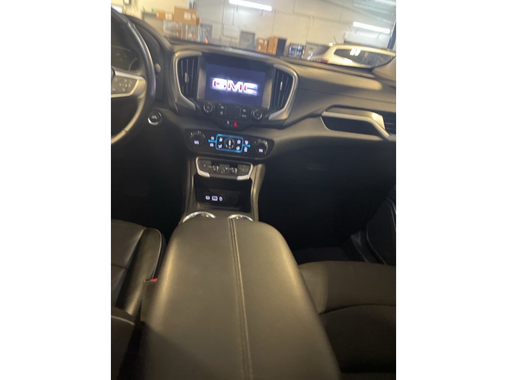 2023 Gmc Terrain SLT photo 9