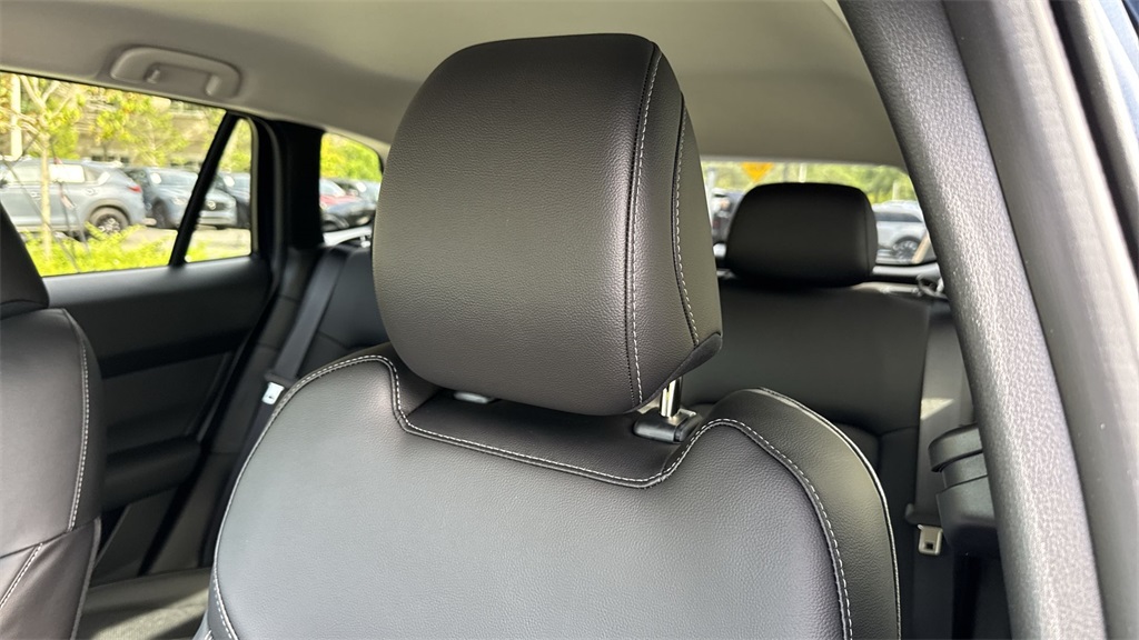 2025 Mazda CX-50 2.5 S Preferred photo 38
