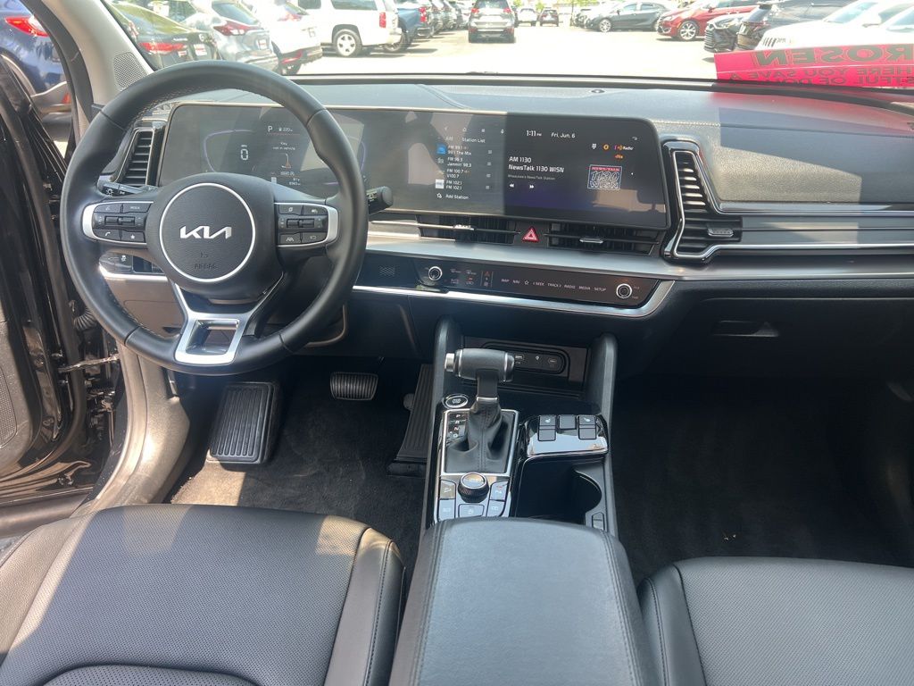 2023 Kia Sportage EX photo 16