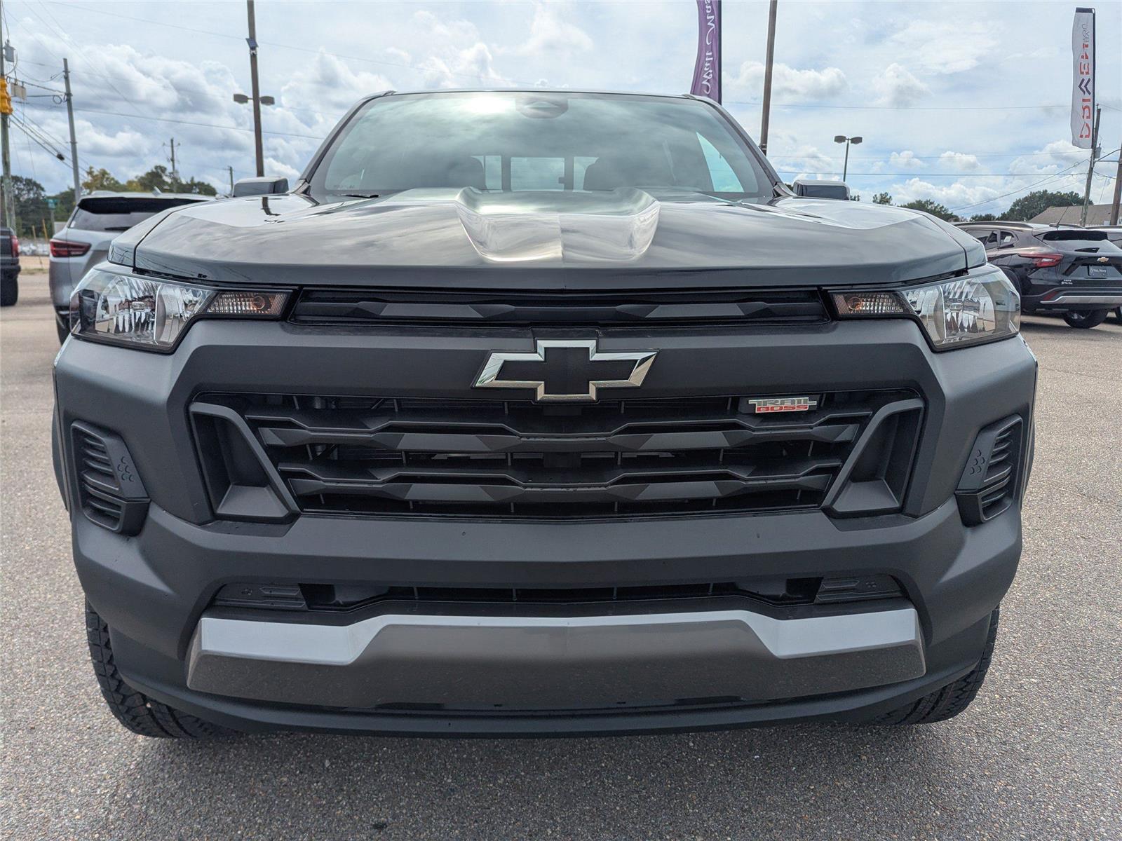 2026 Chevrolet Colorado Trail Boss photo 7